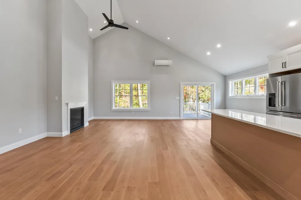 11 Heritage Lane Kennebunk ME 04043