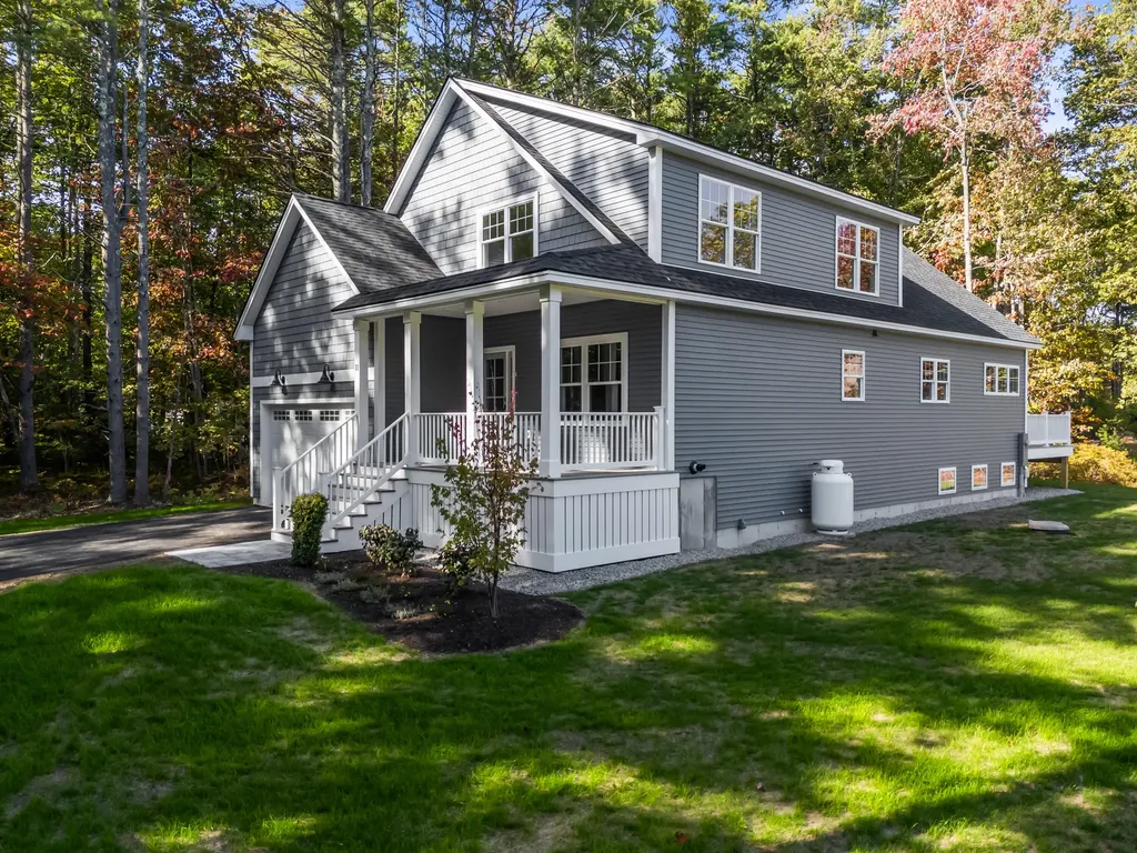 11 Heritage Lane Kennebunk ME 04043