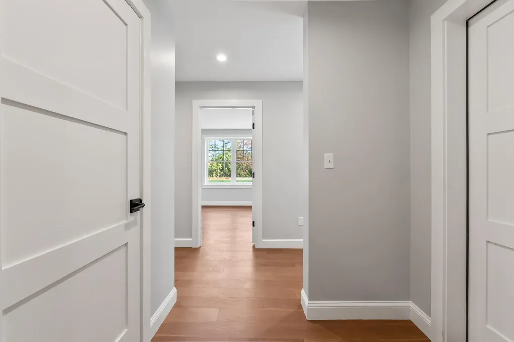 11 Heritage Lane Kennebunk ME 04043