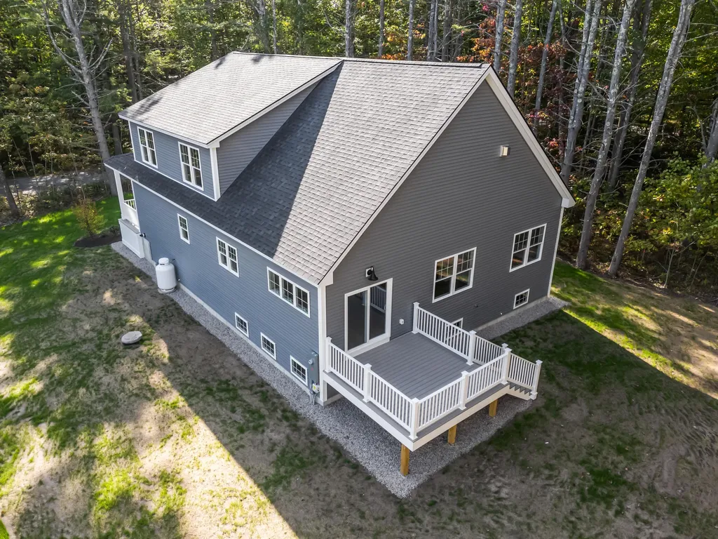 11 Heritage Lane Kennebunk ME 04043