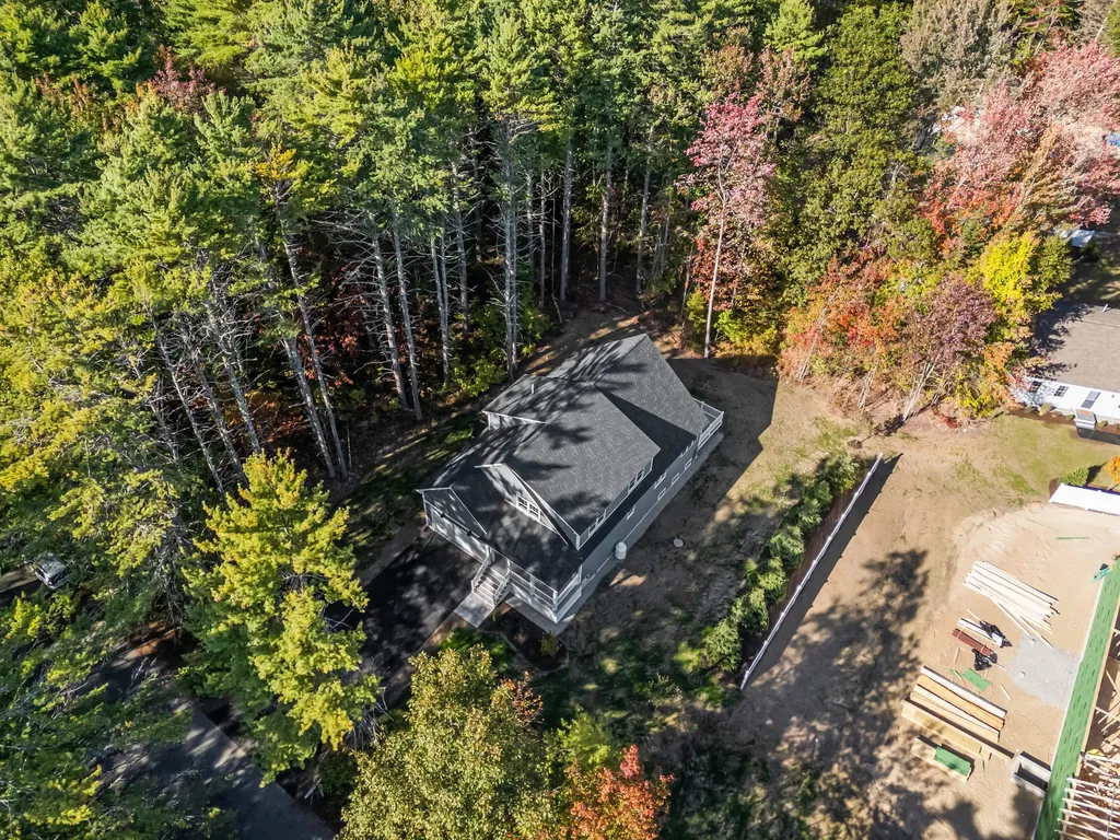 11 Heritage Lane Kennebunk ME 04043