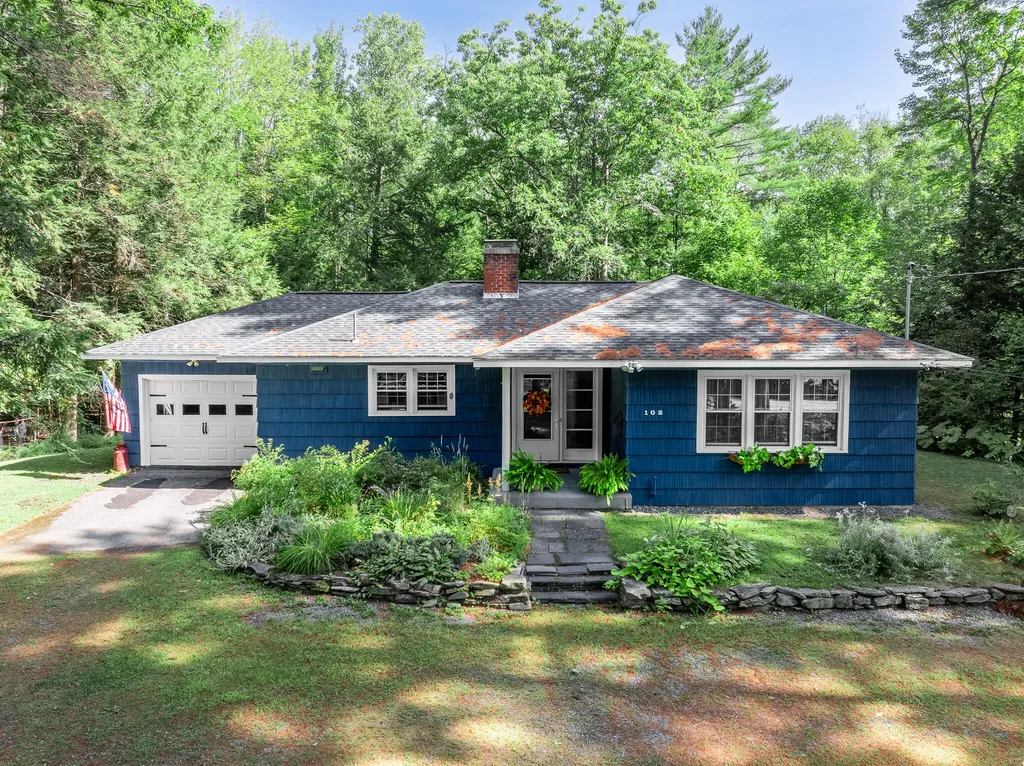 102 Forest Avenue Orono ME 04473