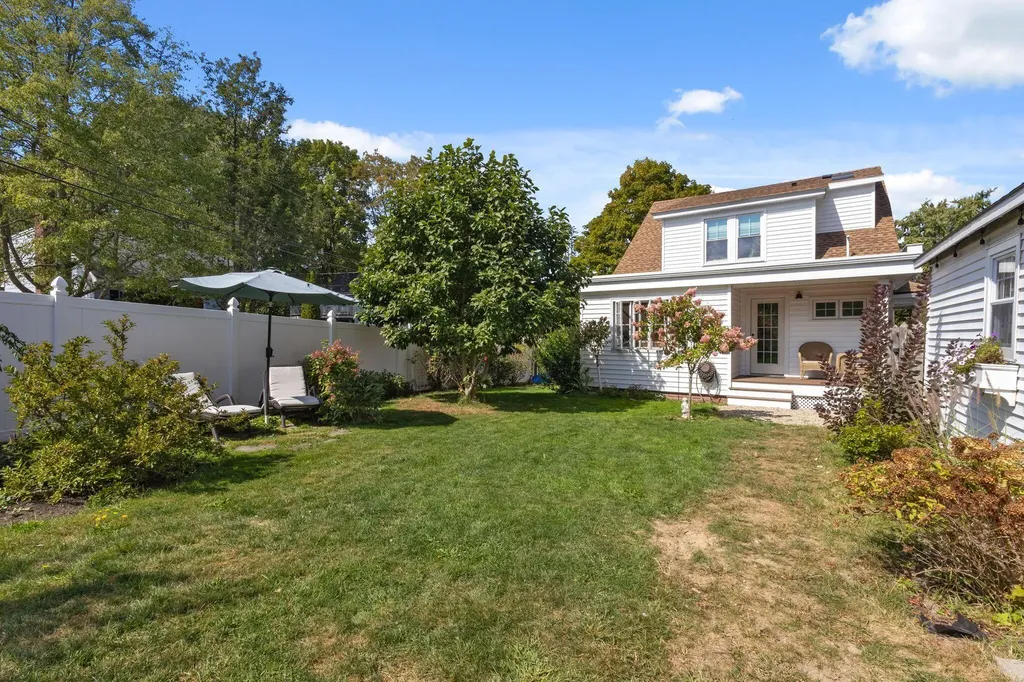 52 Maplewood Street Portland ME 04103
