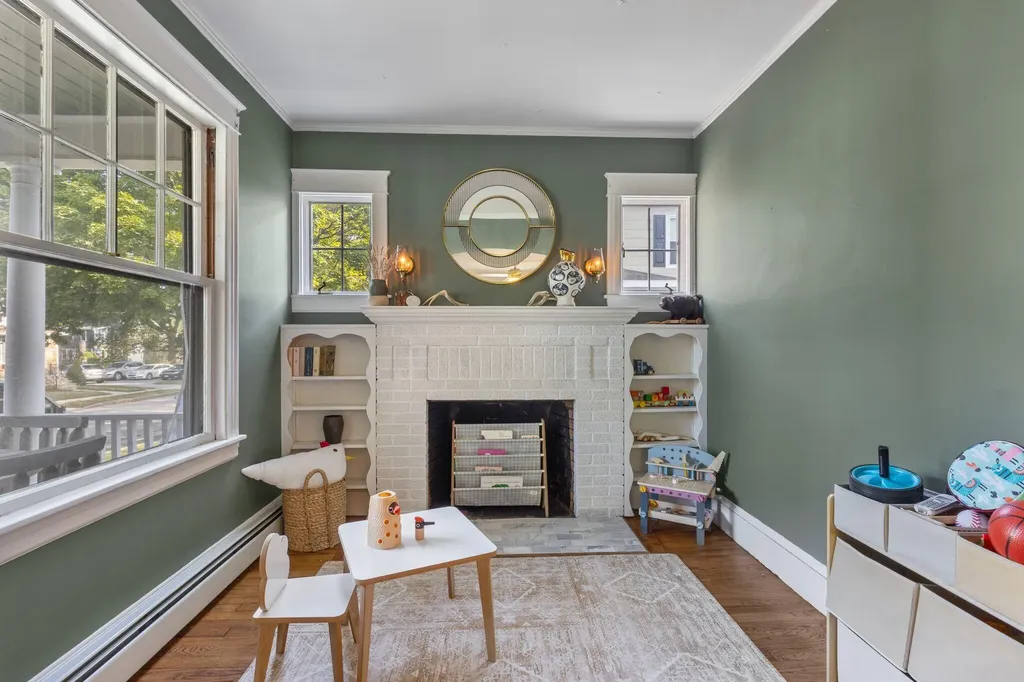 52 Maplewood Street Portland ME 04103