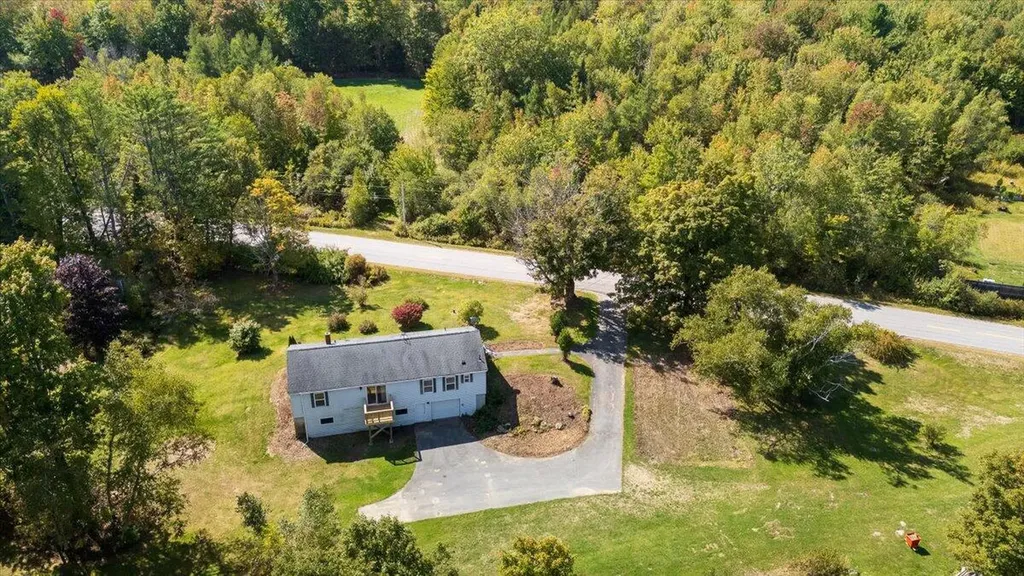 479 New England Road Searsmont ME 04973