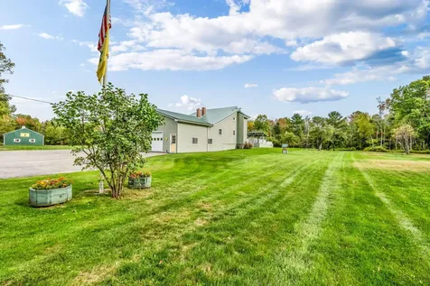 47 Higgins Road Palmyra ME 04965