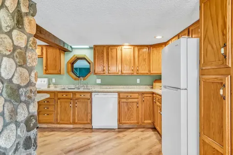 47 Higgins Road Palmyra ME 04965
