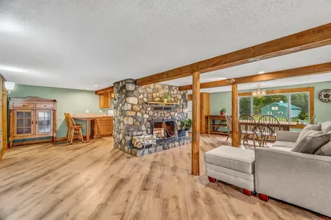 47 Higgins Road Palmyra ME 04965