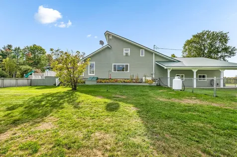 47 Higgins Road Palmyra ME 04965