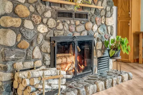 47 Higgins Road Palmyra ME 04965