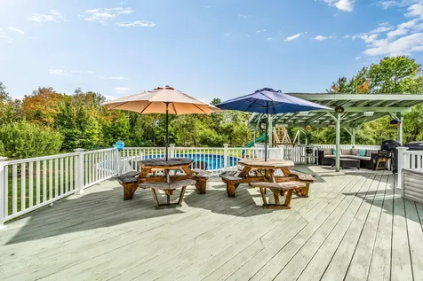 47 Higgins Road Palmyra ME 04965