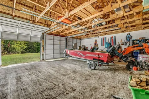 47 Higgins Road Palmyra ME 04965
