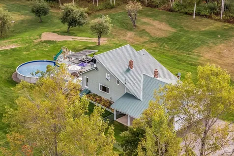47 Higgins Road Palmyra ME 04965