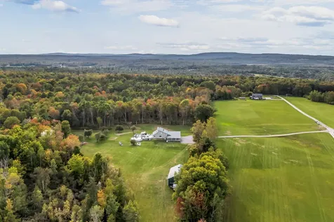 47 Higgins Road Palmyra ME 04965