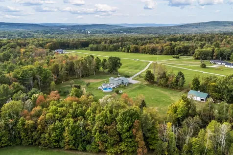 47 Higgins Road Palmyra ME 04965