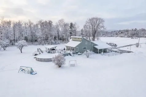 47 Higgins Road Palmyra ME 04965