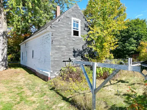 67 Pleasant Street Solon ME 04979