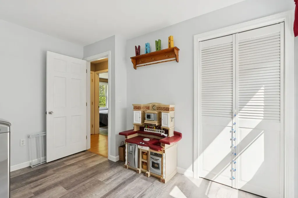 141 Rabbit Road Durham ME 04222