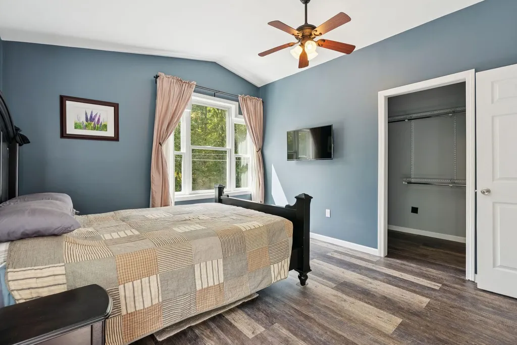 141 Rabbit Road Durham ME 04222