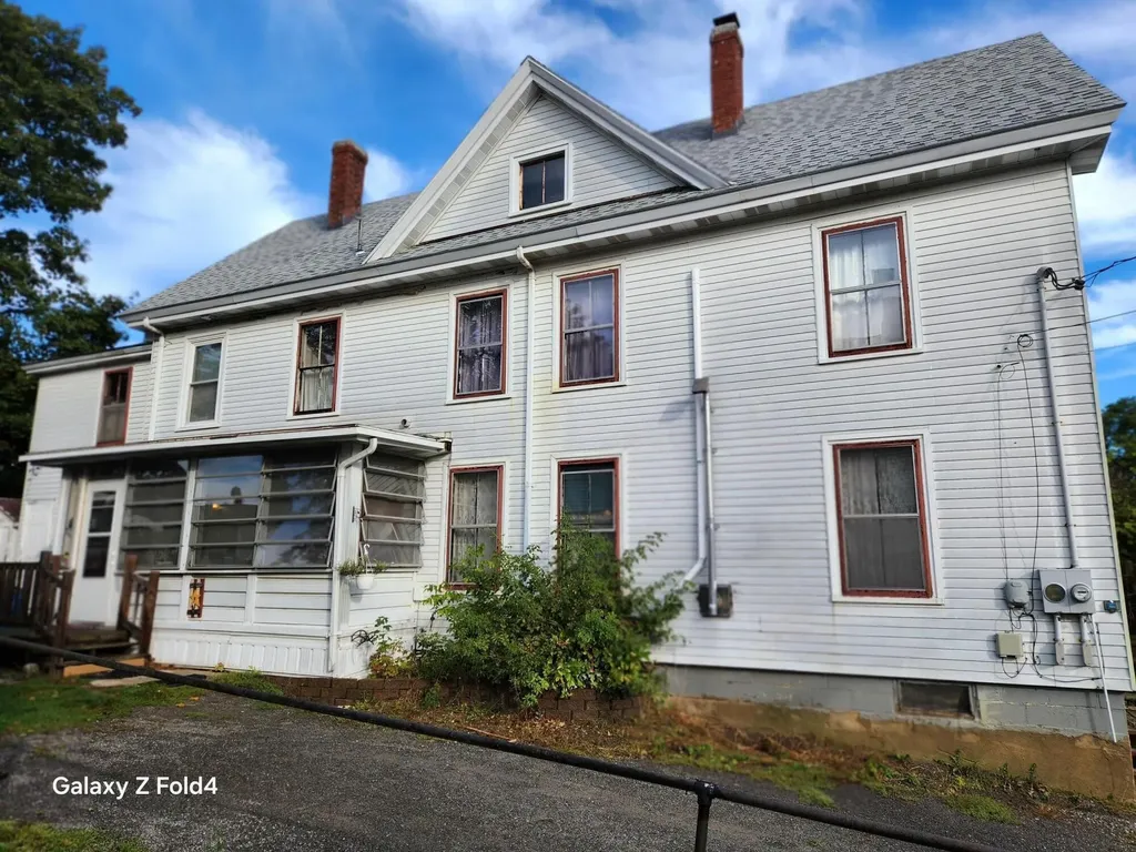 104 Pearl Street Bangor ME 04401