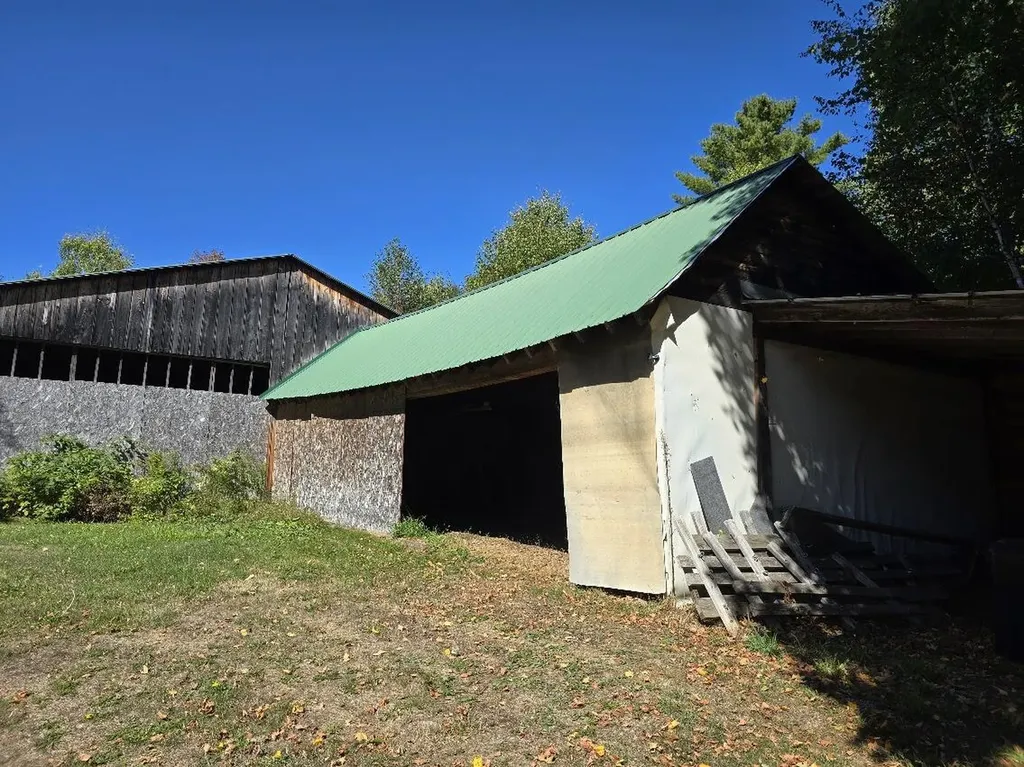 21 Bluff Road Concord Twp ME 04920