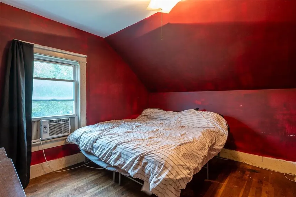 16 Hill Street Rockland ME 04841