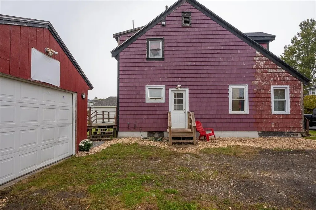 16 Hill Street Rockland ME 04841