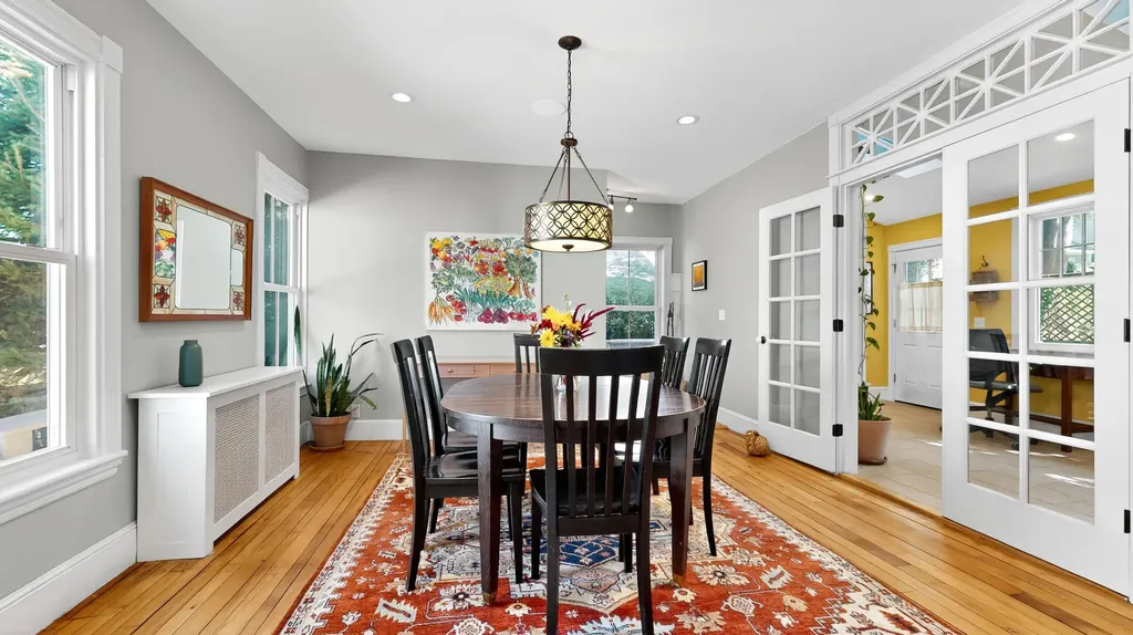294 Pine Street South Portland ME 04106