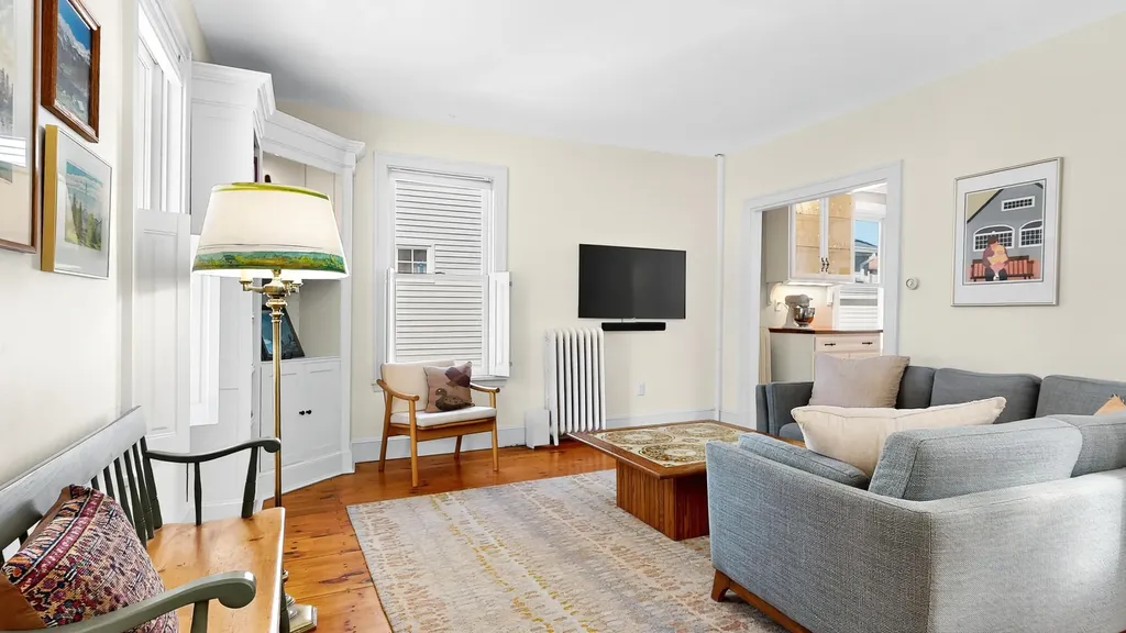 294 Pine Street South Portland ME 04106
