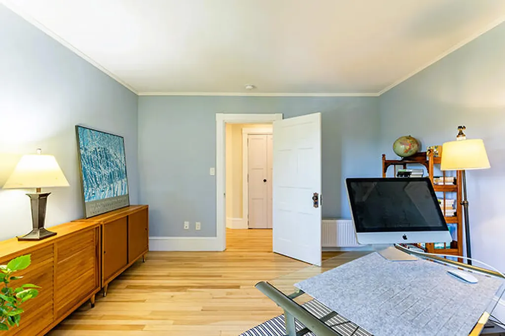 33 Pearl Street Camden ME 04843