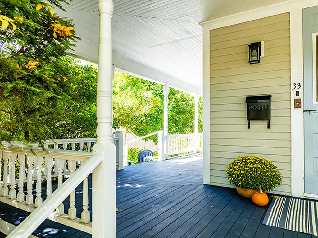 33 Pearl Street Camden ME 04843