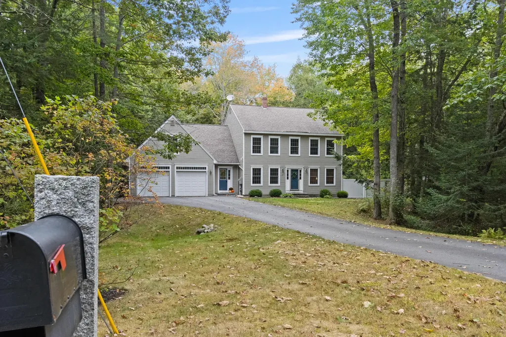 18 Ansel Lane North Yarmouth ME 04097