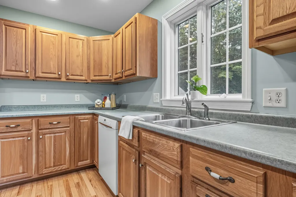 18 Ansel Lane North Yarmouth ME 04097