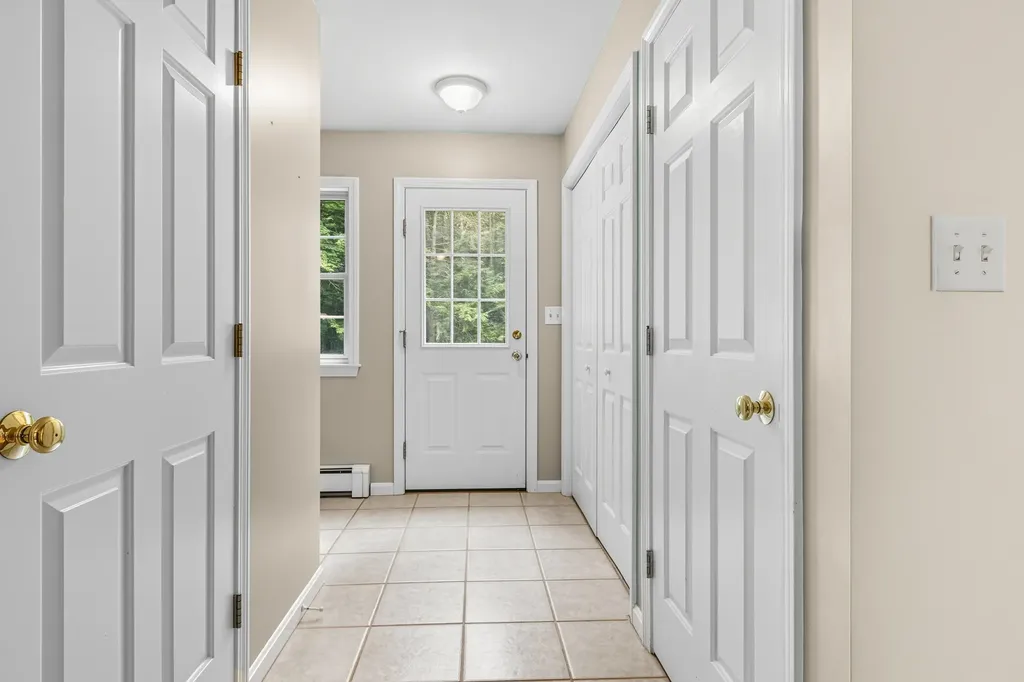 18 Ansel Lane North Yarmouth ME 04097