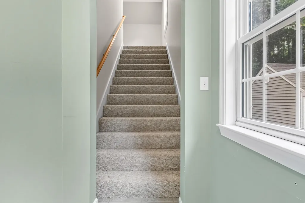18 Ansel Lane North Yarmouth ME 04097