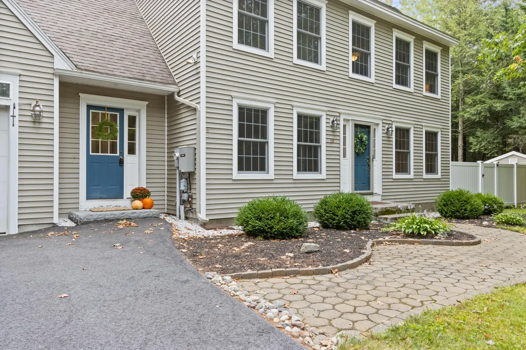 18 Ansel Lane North Yarmouth ME 04097