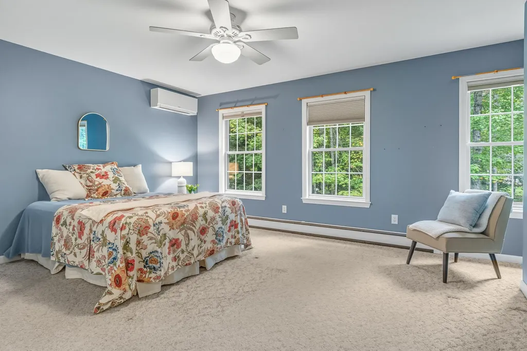 18 Ansel Lane North Yarmouth ME 04097