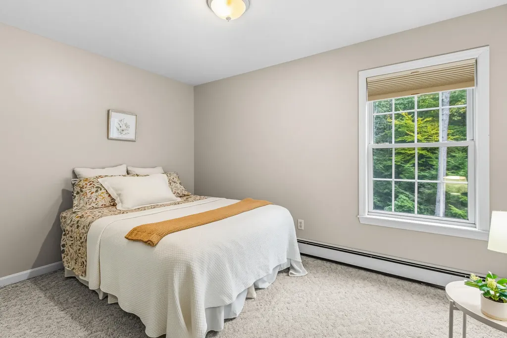 18 Ansel Lane North Yarmouth ME 04097