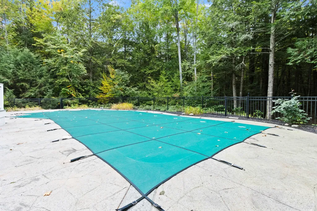 18 Ansel Lane North Yarmouth ME 04097