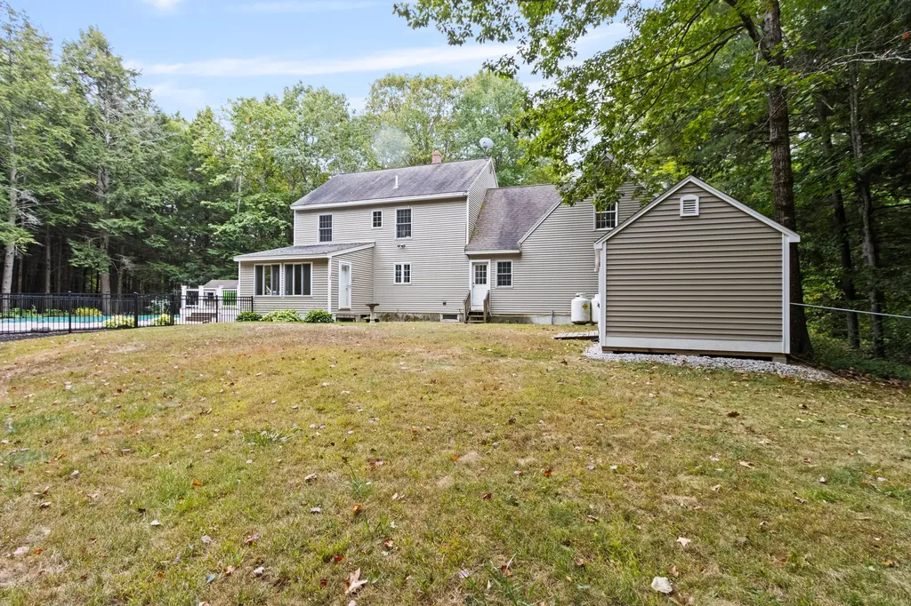 18 Ansel Lane North Yarmouth ME 04097
