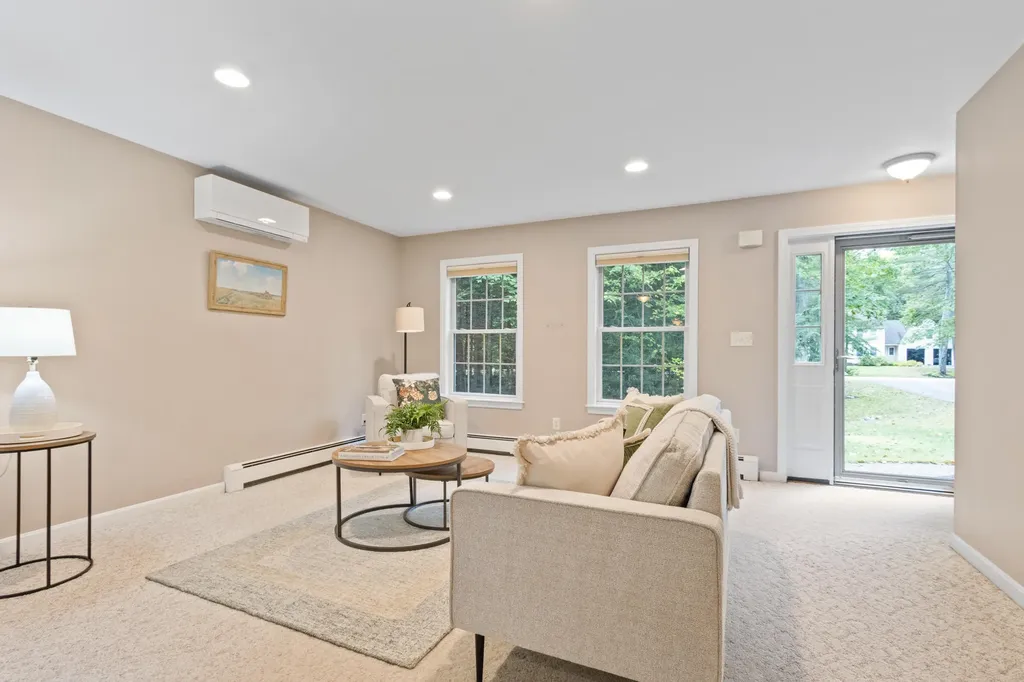 18 Ansel Lane North Yarmouth ME 04097