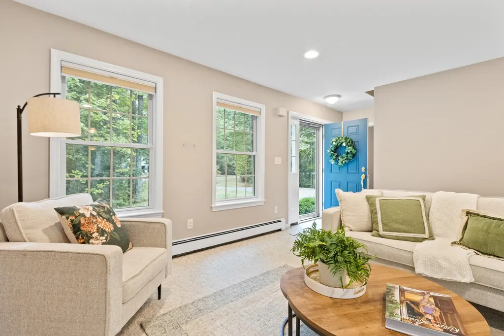 18 Ansel Lane North Yarmouth ME 04097