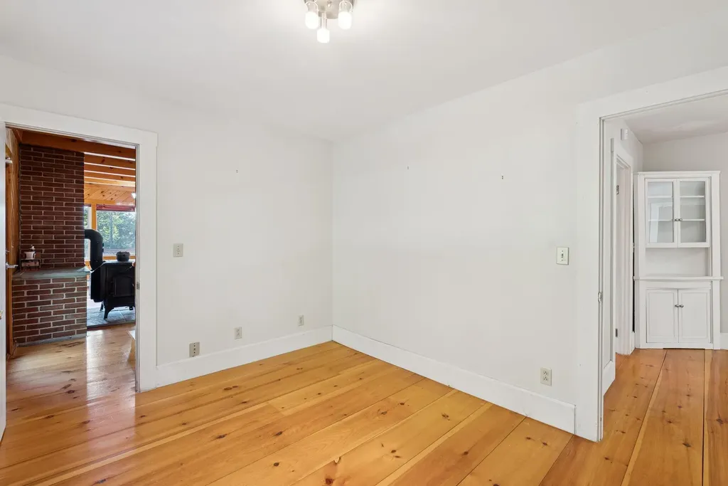 43 Dexter Lane North Yarmouth ME 04097