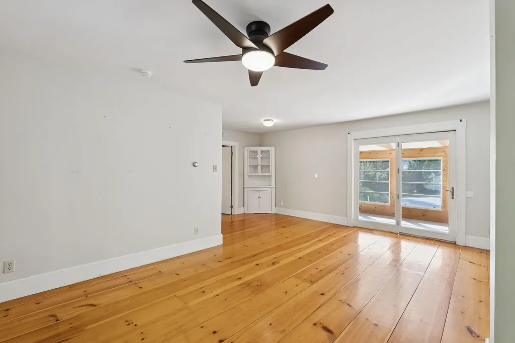 43 Dexter Lane North Yarmouth ME 04097