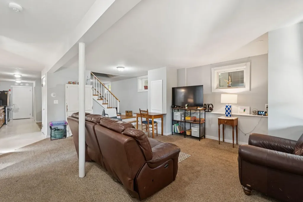 43 Dexter Lane North Yarmouth ME 04097