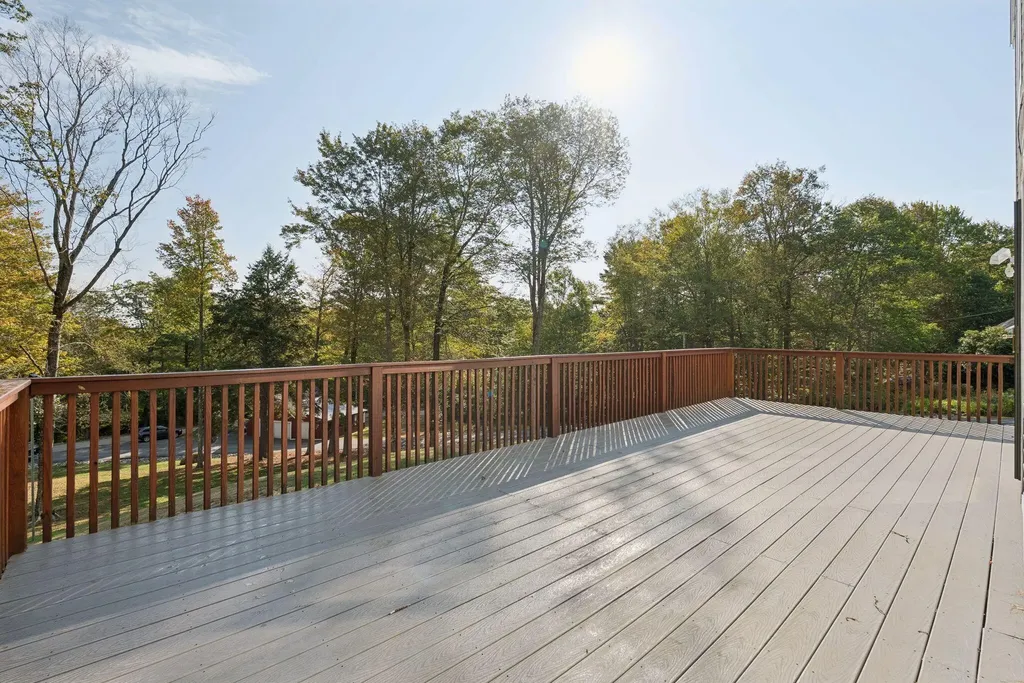 43 Dexter Lane North Yarmouth ME 04097