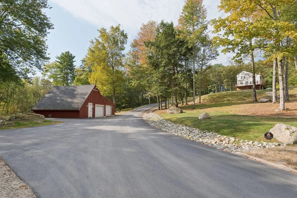43 Dexter Lane North Yarmouth ME 04097