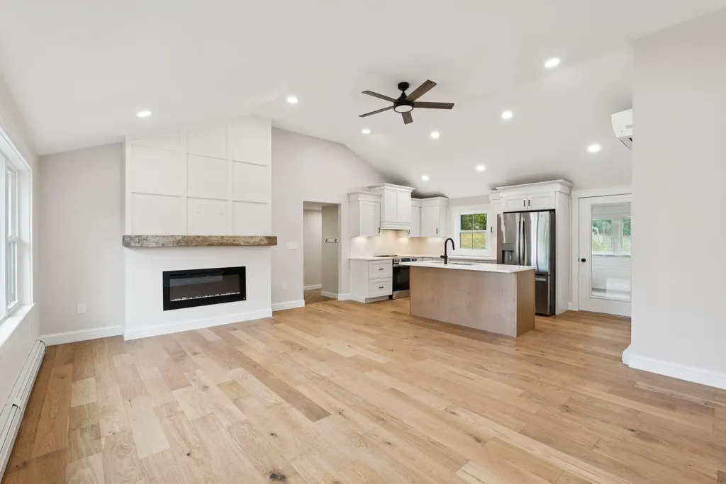 354 Pool Street Biddeford ME 04005