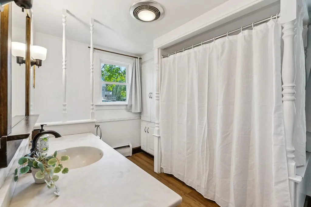 192 Cleaves Street Biddeford ME 04005