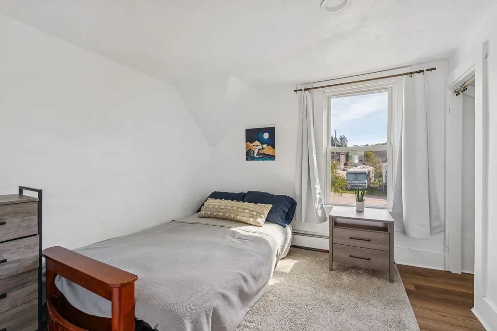 192 Cleaves Street Biddeford ME 04005